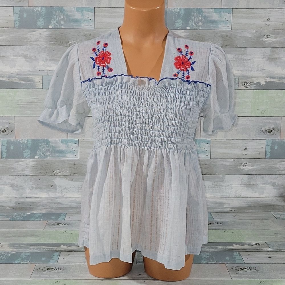 Vintage
Embroidered Union Shirt/Top
